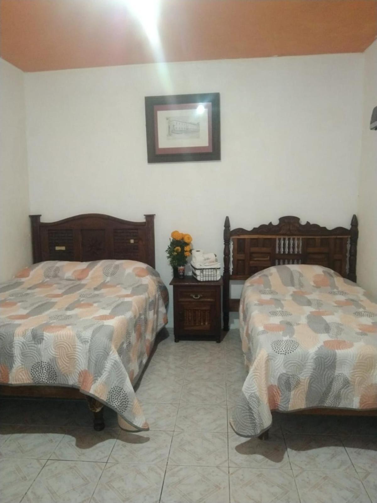Casa Petirrojo - Habitaciones En Pátzcuaro Buitenkant foto